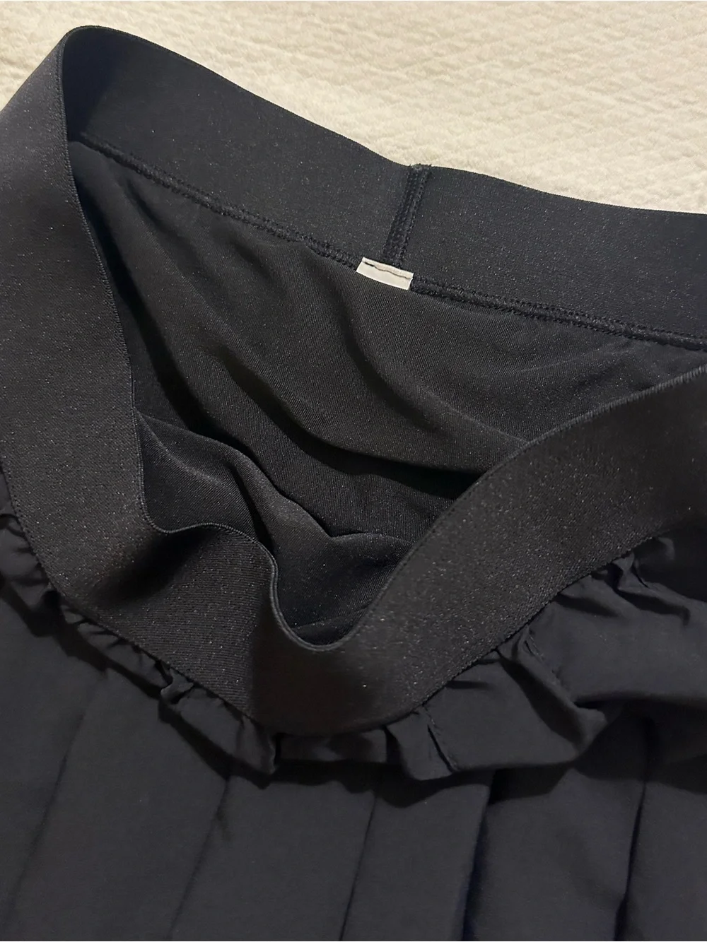 Alo Yoga Varsity Tennis Skirt in Black XS